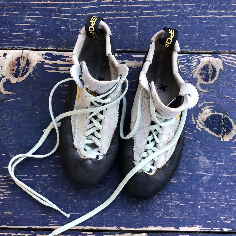 La Sportiva Mythos